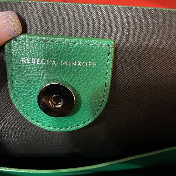 Sold! - Picture 4 of 7